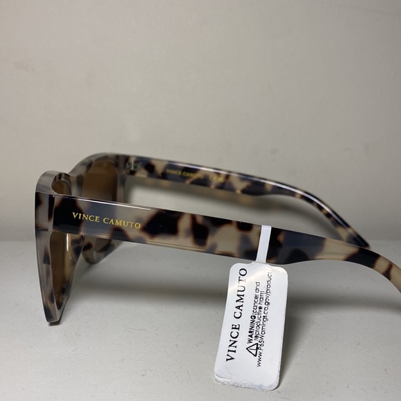 Vince Camuto leopard print sunglasses 100% UV absorptive - Picture 9 of 11